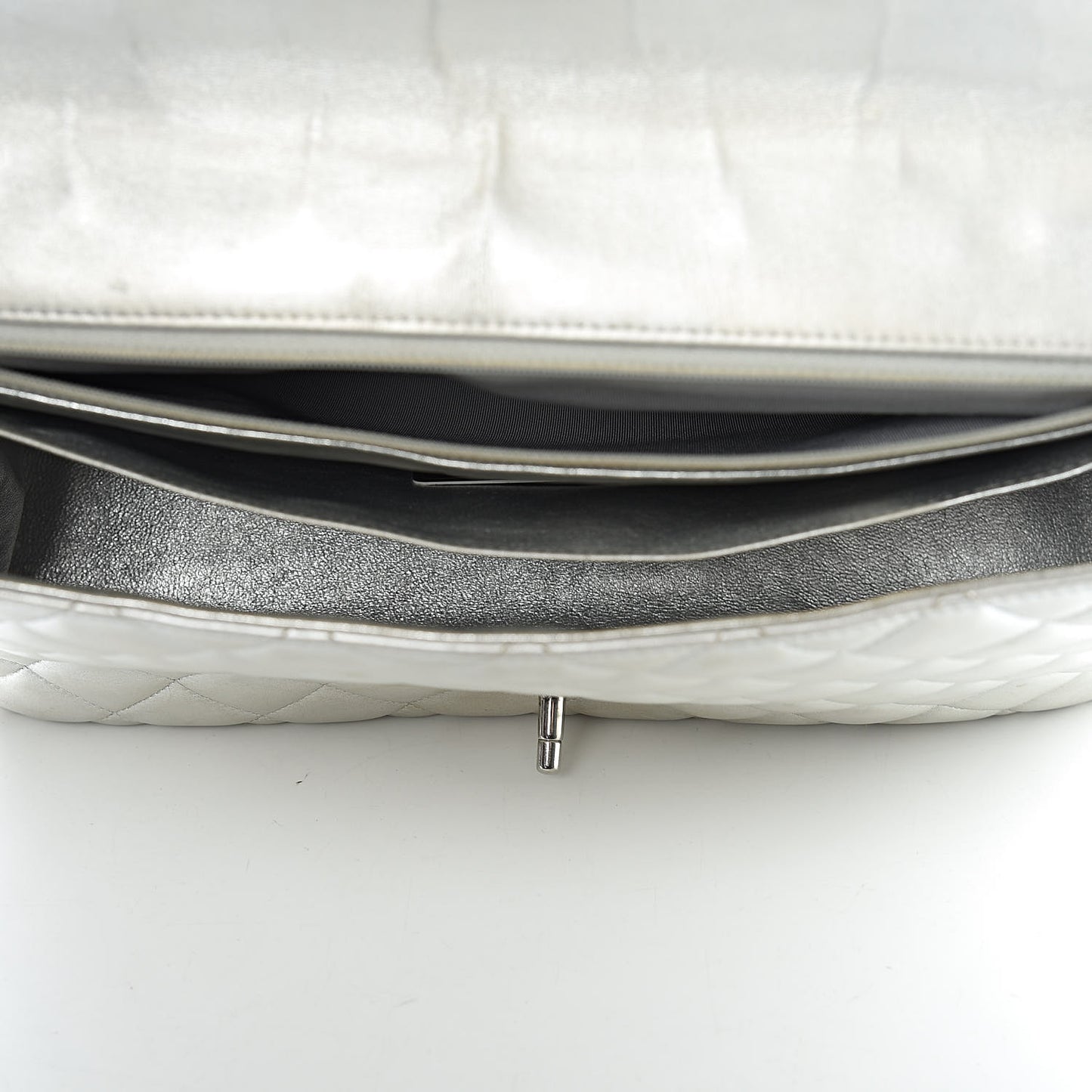 Metallic Lambskin Quilted Maxi Single Flap Silver