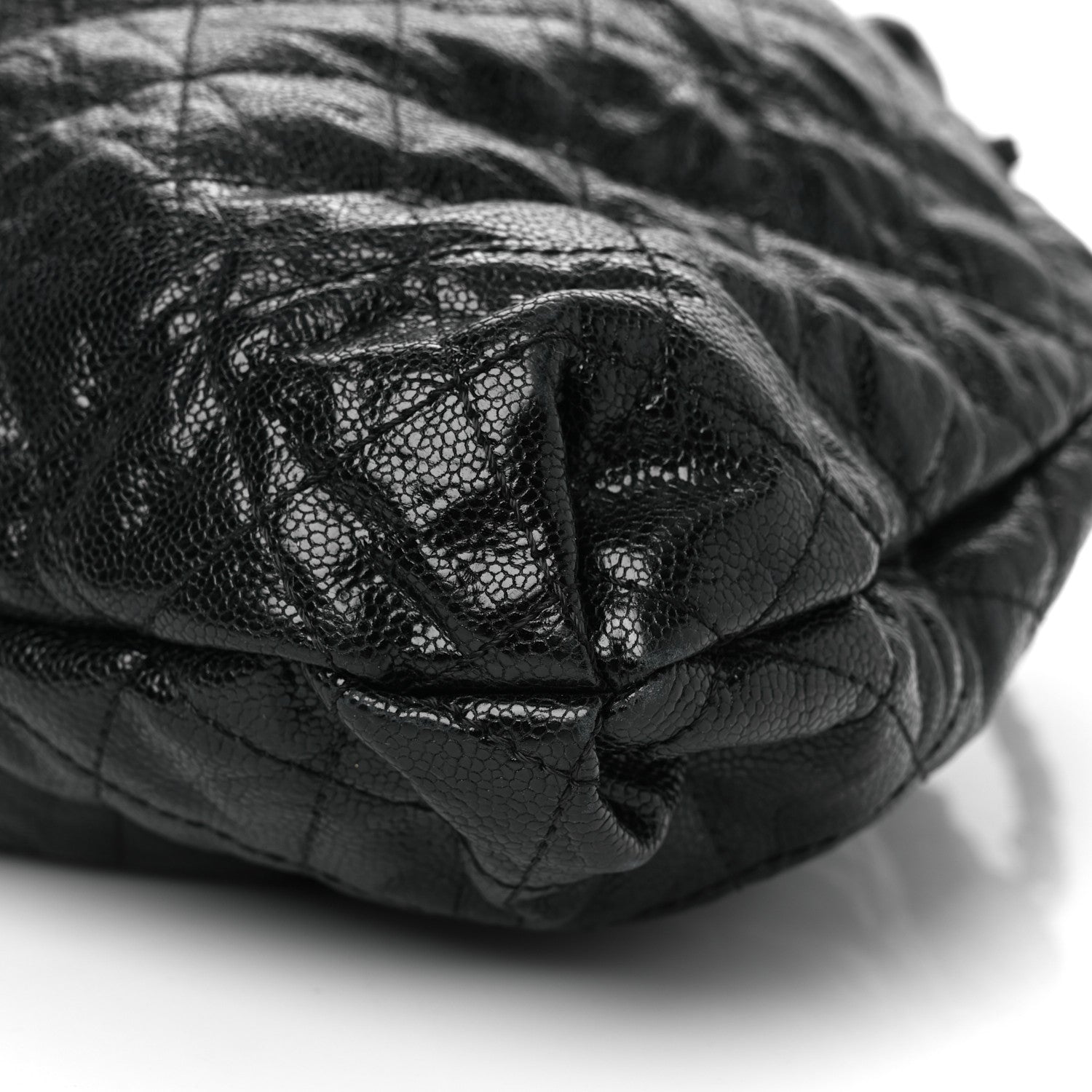 Chanel Crumpled Grained Calfskin Quilted Medium Elastic Tote Black 10 of 10