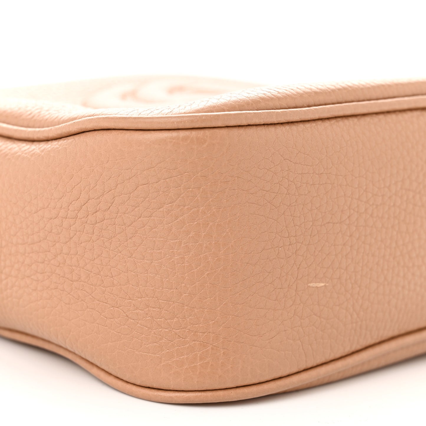 Pebbled Calfskin Small Soho Disco Bag Camelia