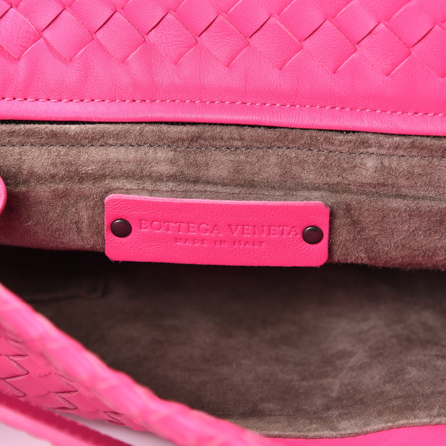 Nappa Intrecciato Medium Garda Bag Rosa Shock