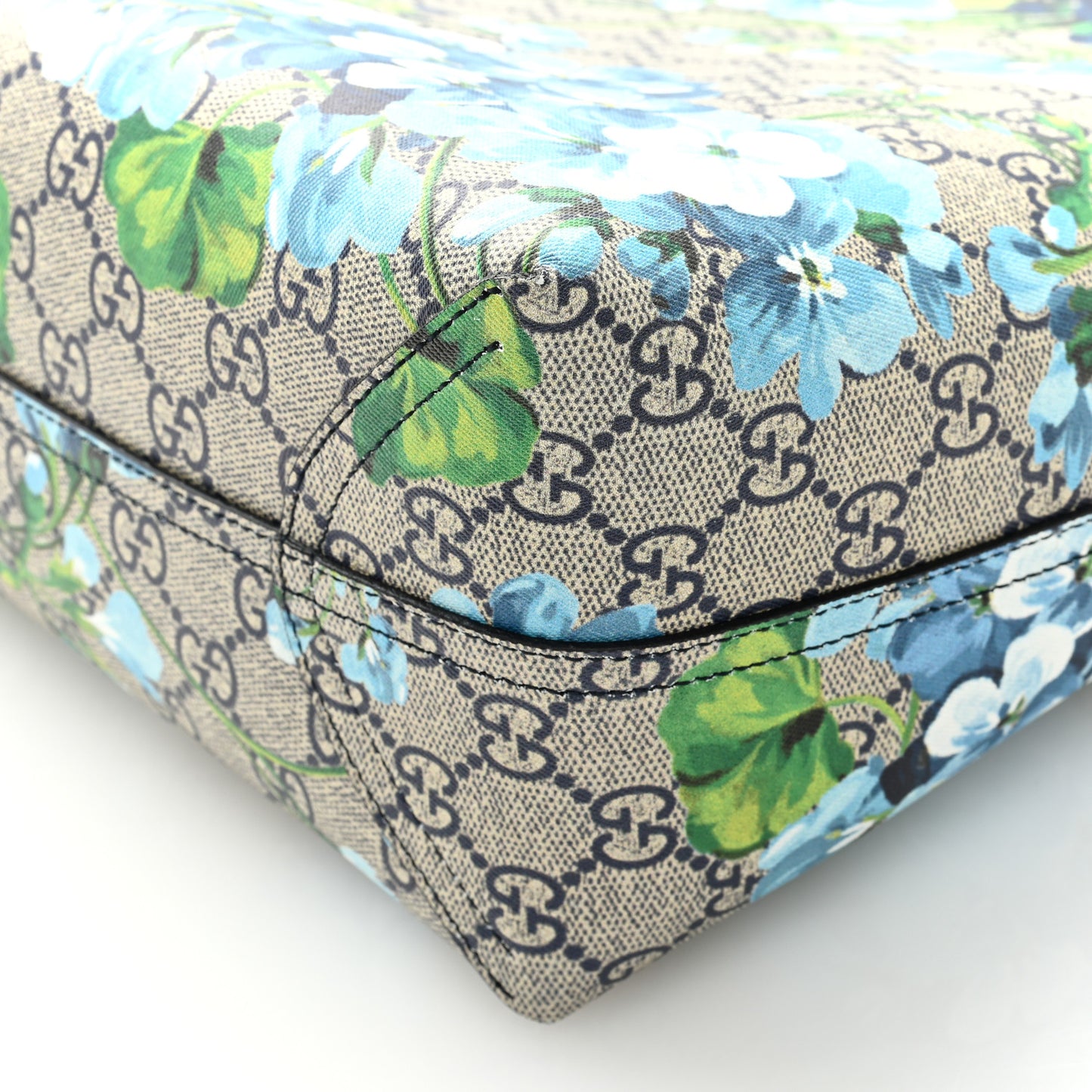 GG Supreme Monogram Blooms Medium Reversible Tote Beige Blue Navy