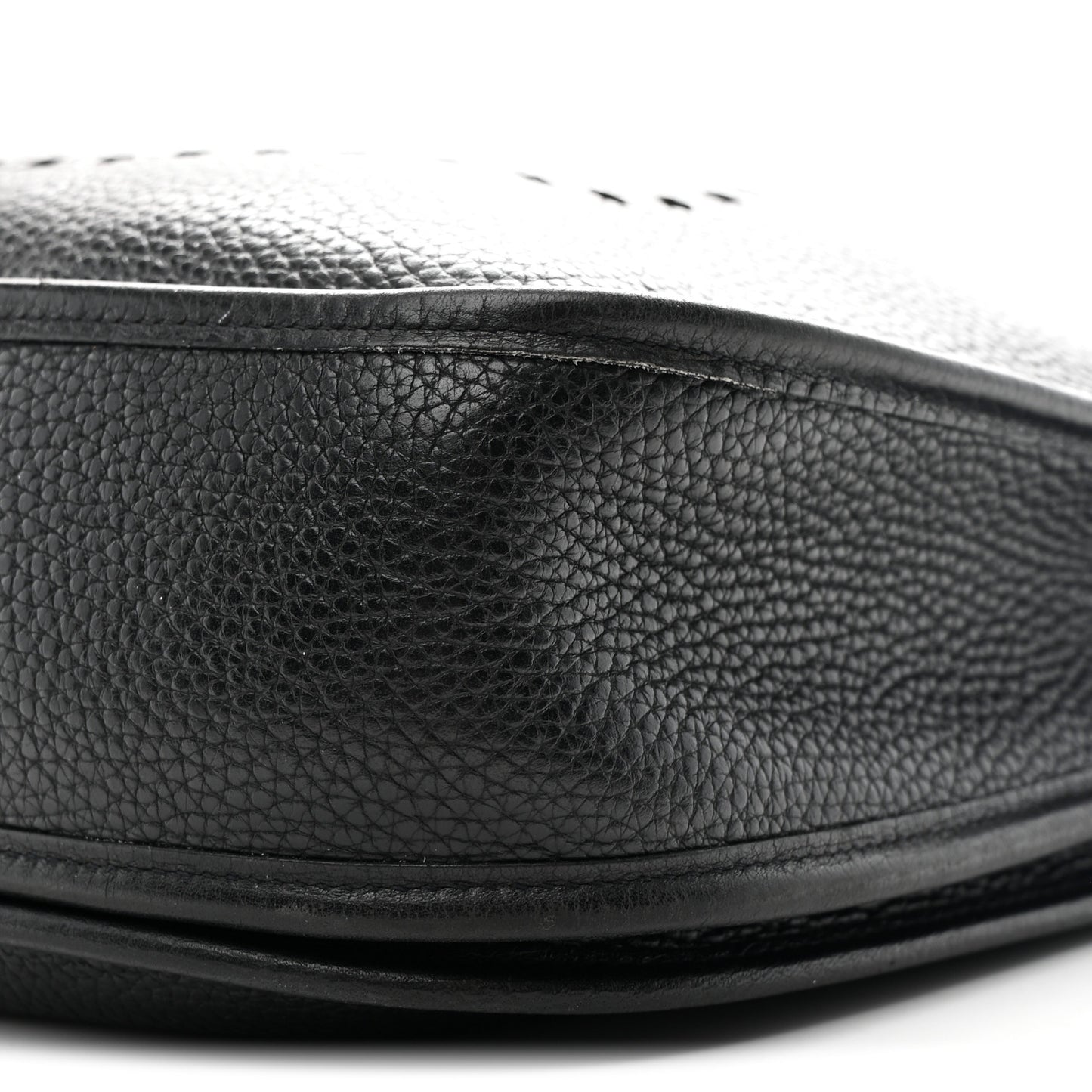 Taurillon Clemence Evelyne II PM Black