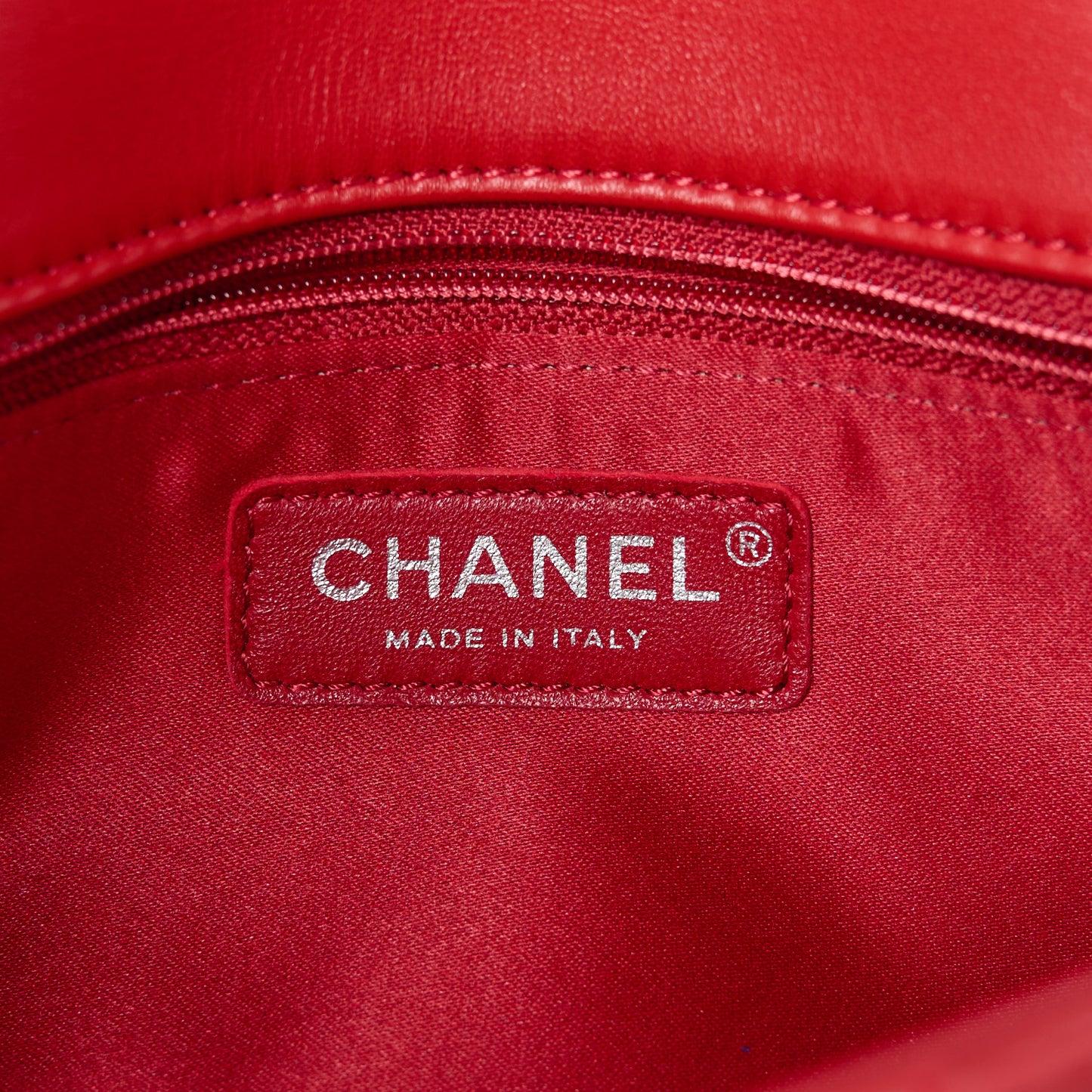 Lambskin Small CC Crossing Flap Red