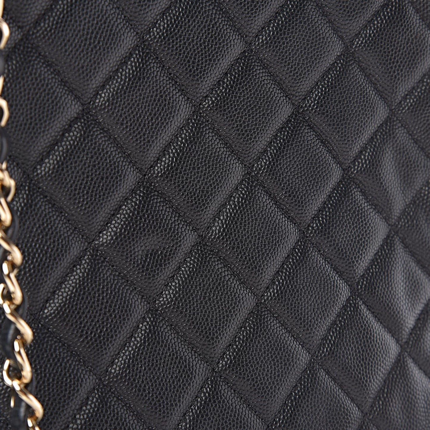 Caviar Quilted Large CC Day Backpack Black
