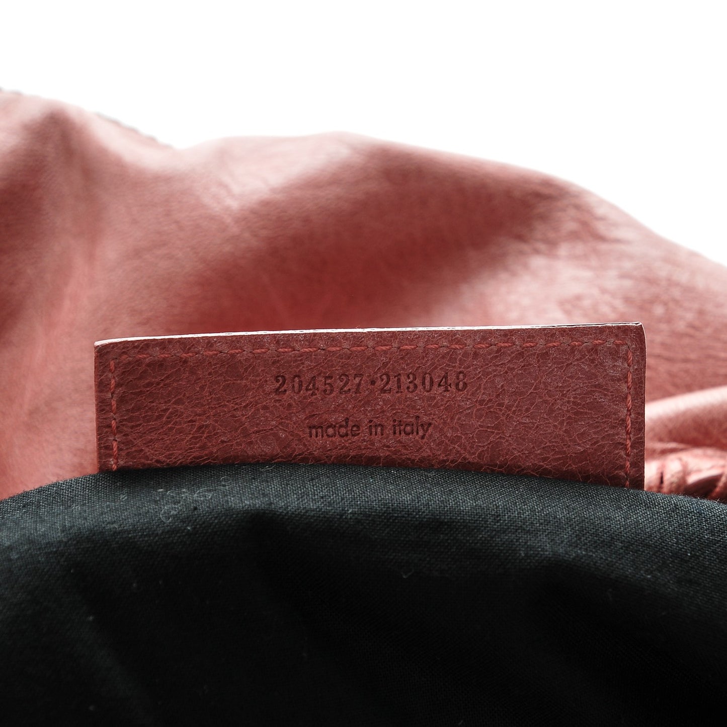 Agneau Giant Brogues Hardware Day Hobo Framboise