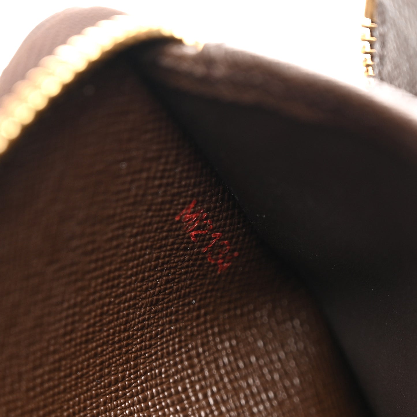 Damier Ebene Zippy Compact Wallet