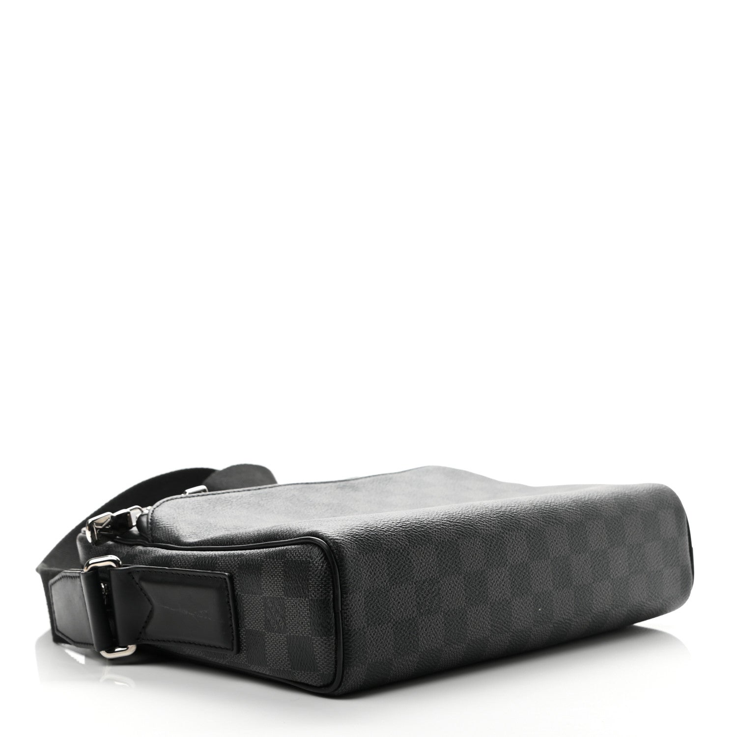 Louis Vuitton Damier Graphite Dayton Reporter PM 4 of 10