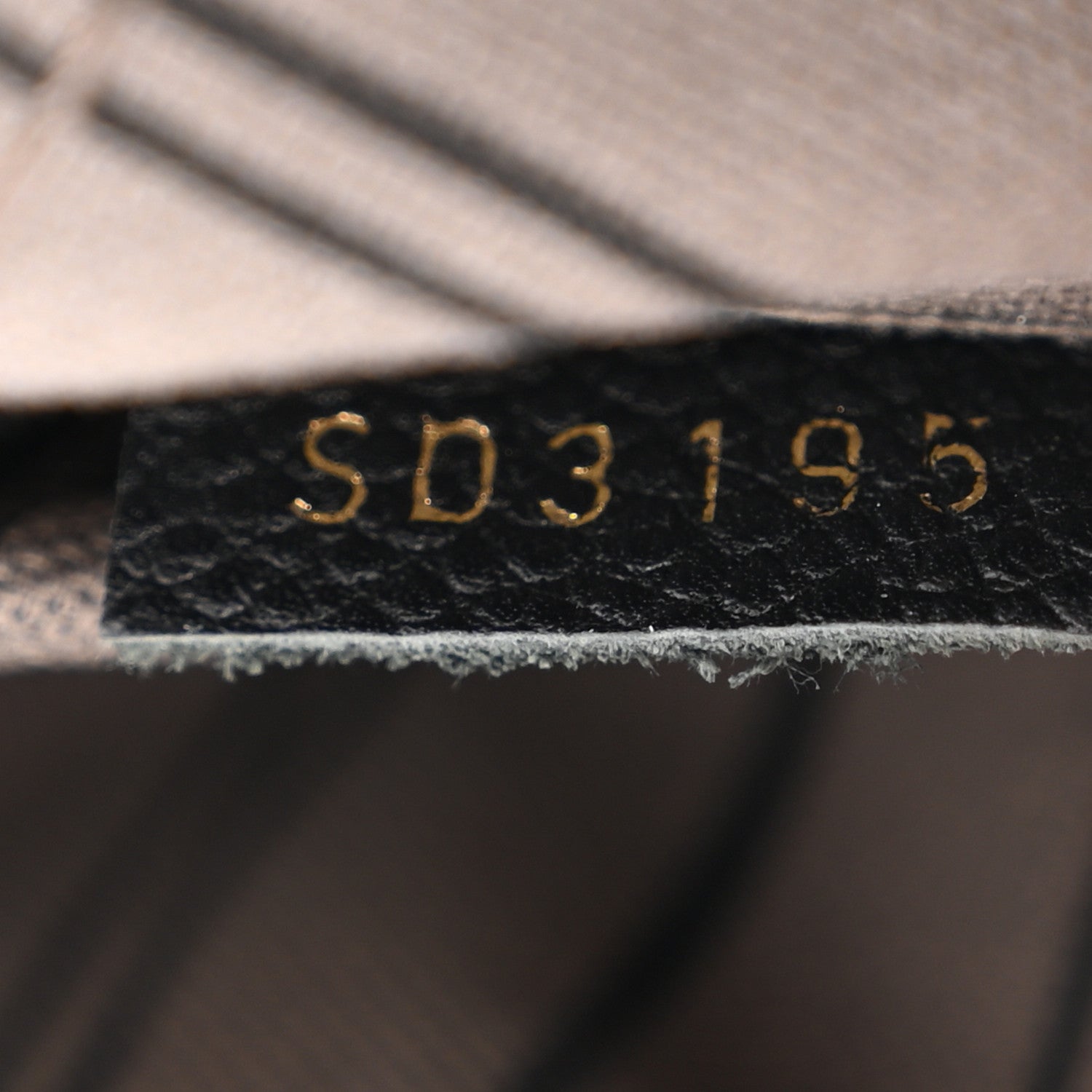 Louis Vuitton Empreinte Mazarine MM Black 7 of 16