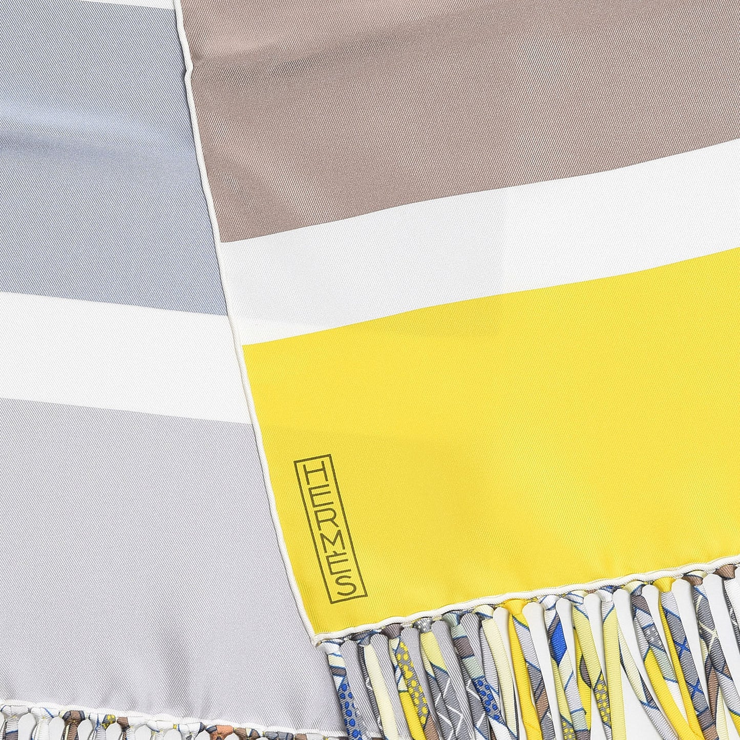 Silk Palette Muffler