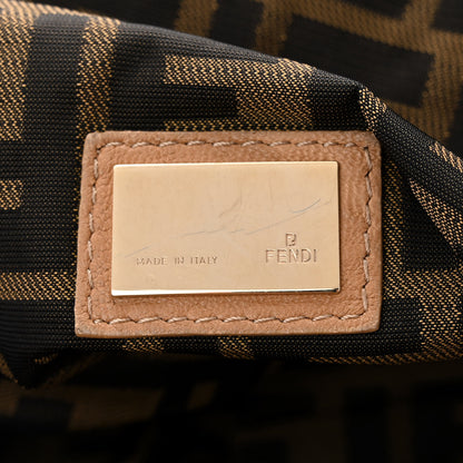 Fendi Nappa Pleated Nuvolata Spy Bone 6 of 16