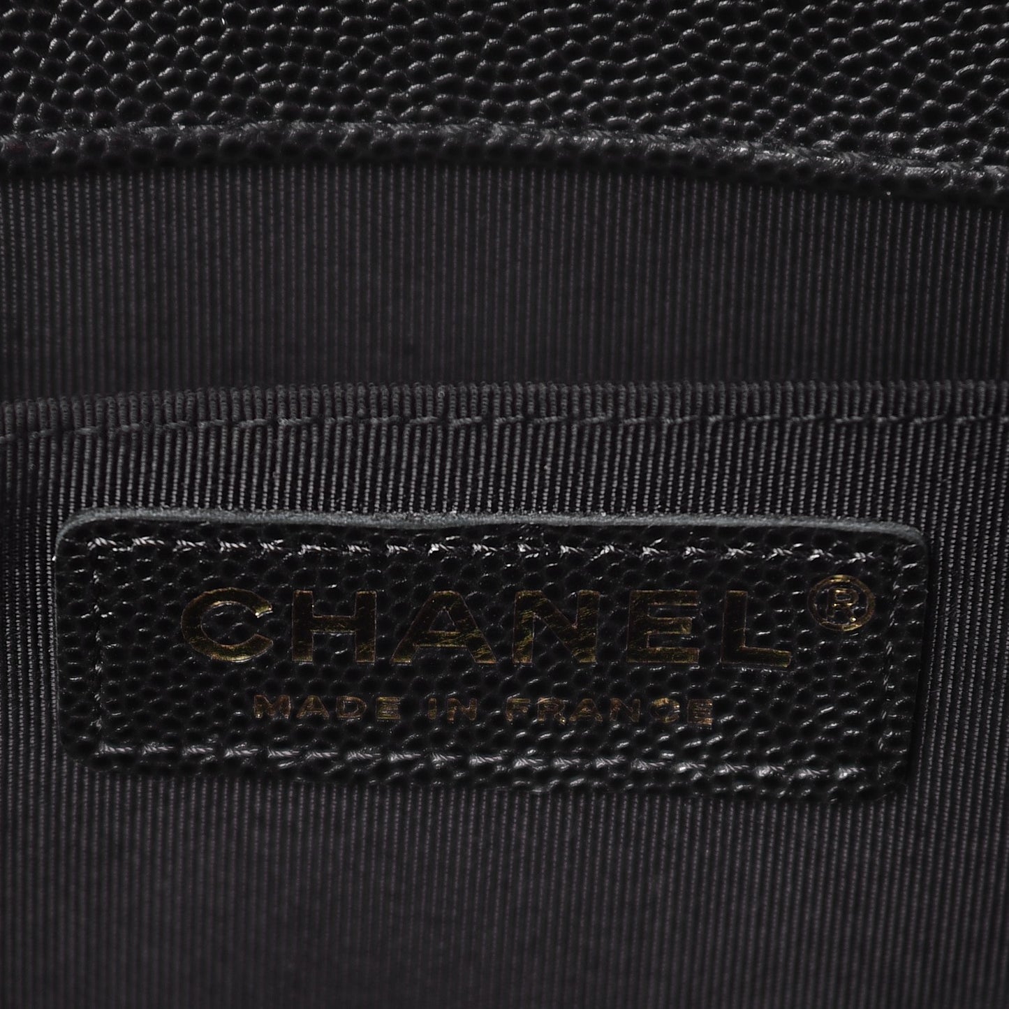 Caviar Quilted Medium Boy Flap Black