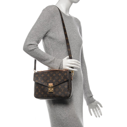 Louis Vuitton Monogram Pochette Metis 2 of 7