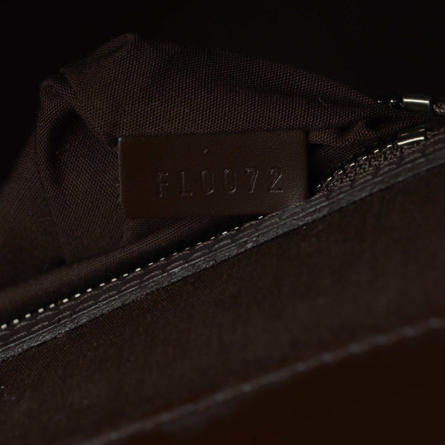 Louis Vuitton Epi Figari MM Moka 6 of 7
