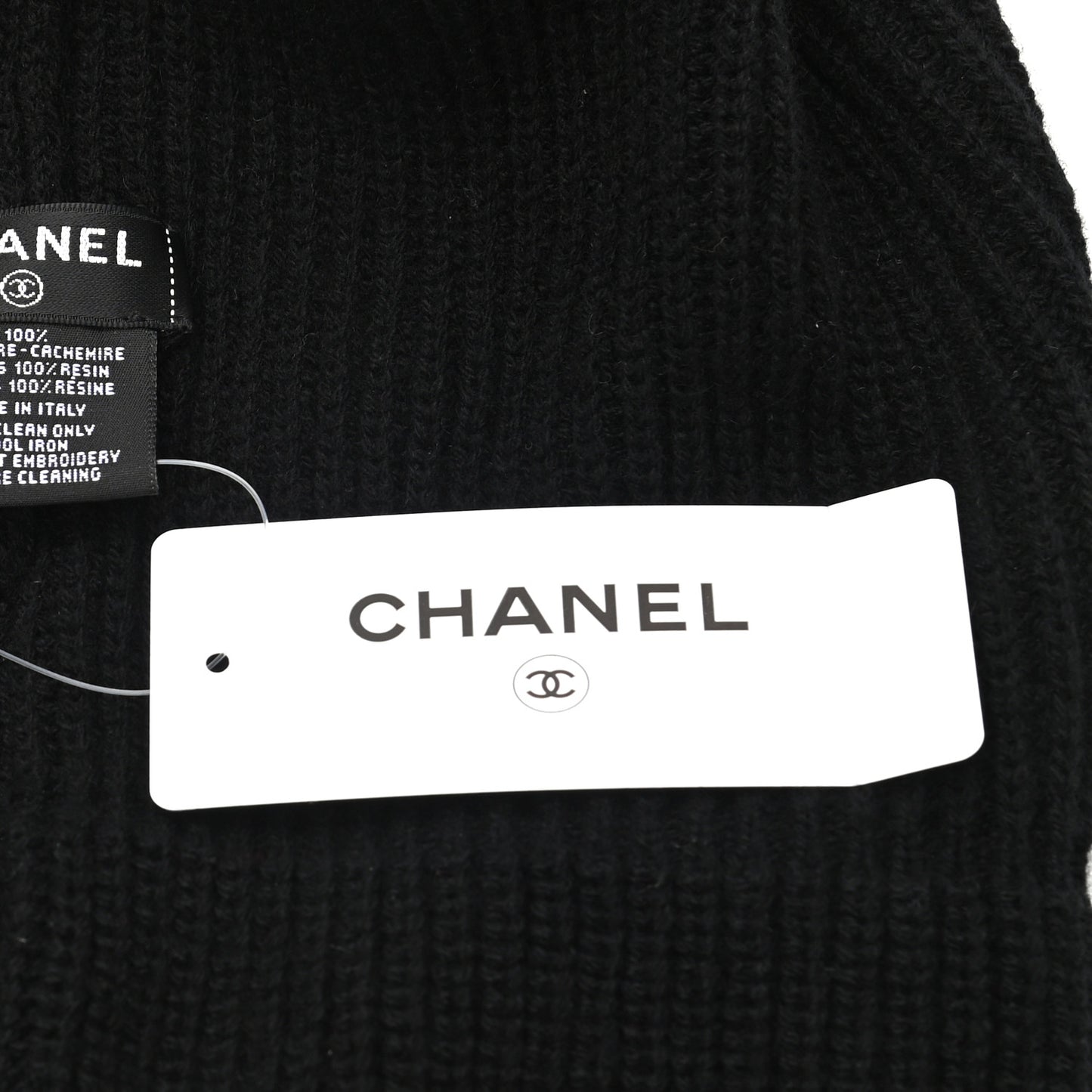 Cashmere Logo Beanie Hat Black White