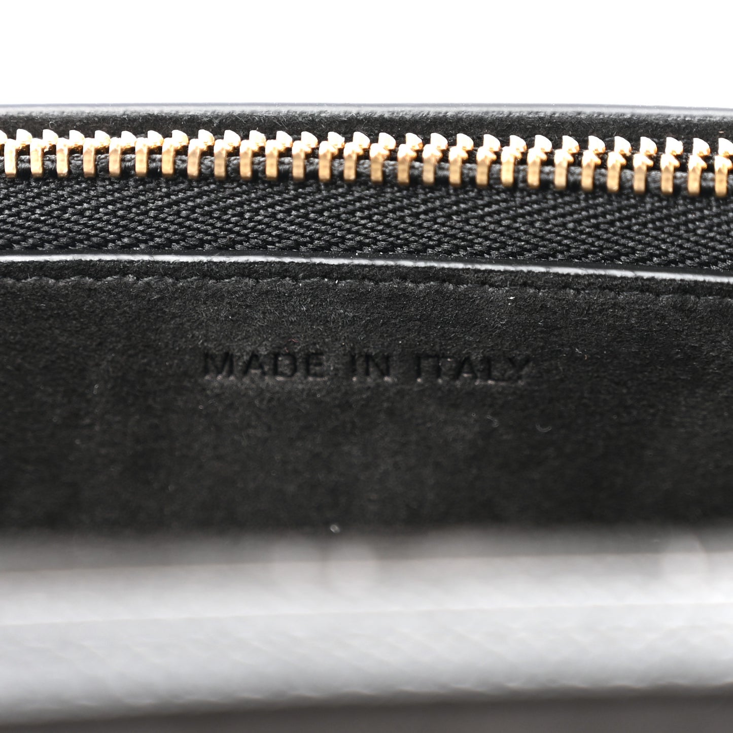Calfskin 30 Montaigne 2 in 1 Pouch Black