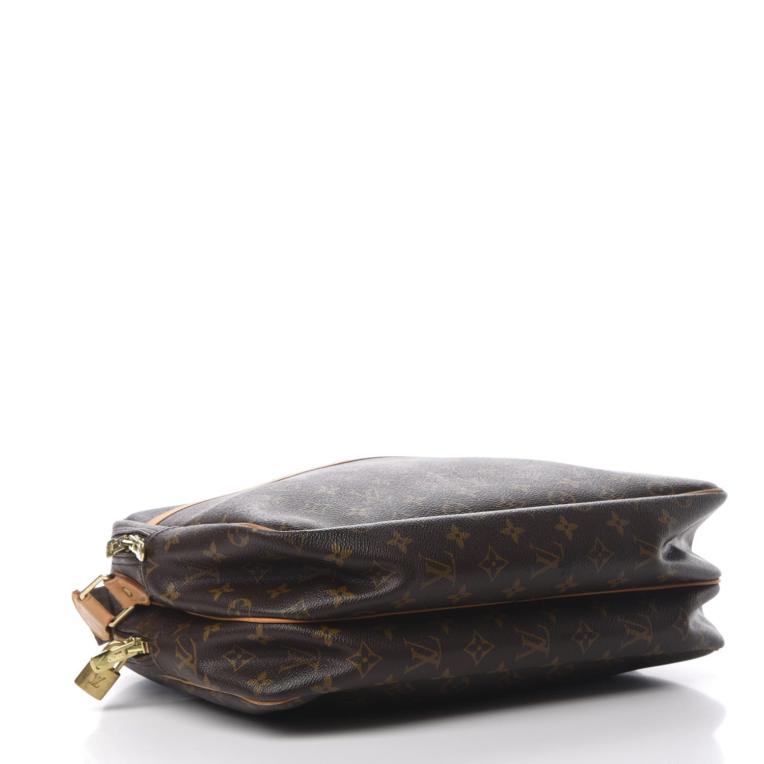 Louis Vuitton Monogram Reporter GM 4 of 20
