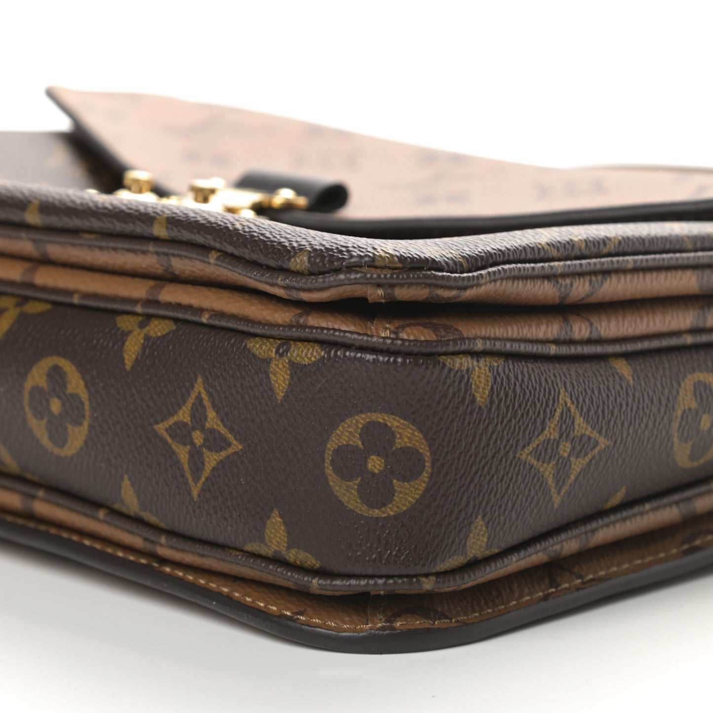 Reverse Monogram Pochette Metis