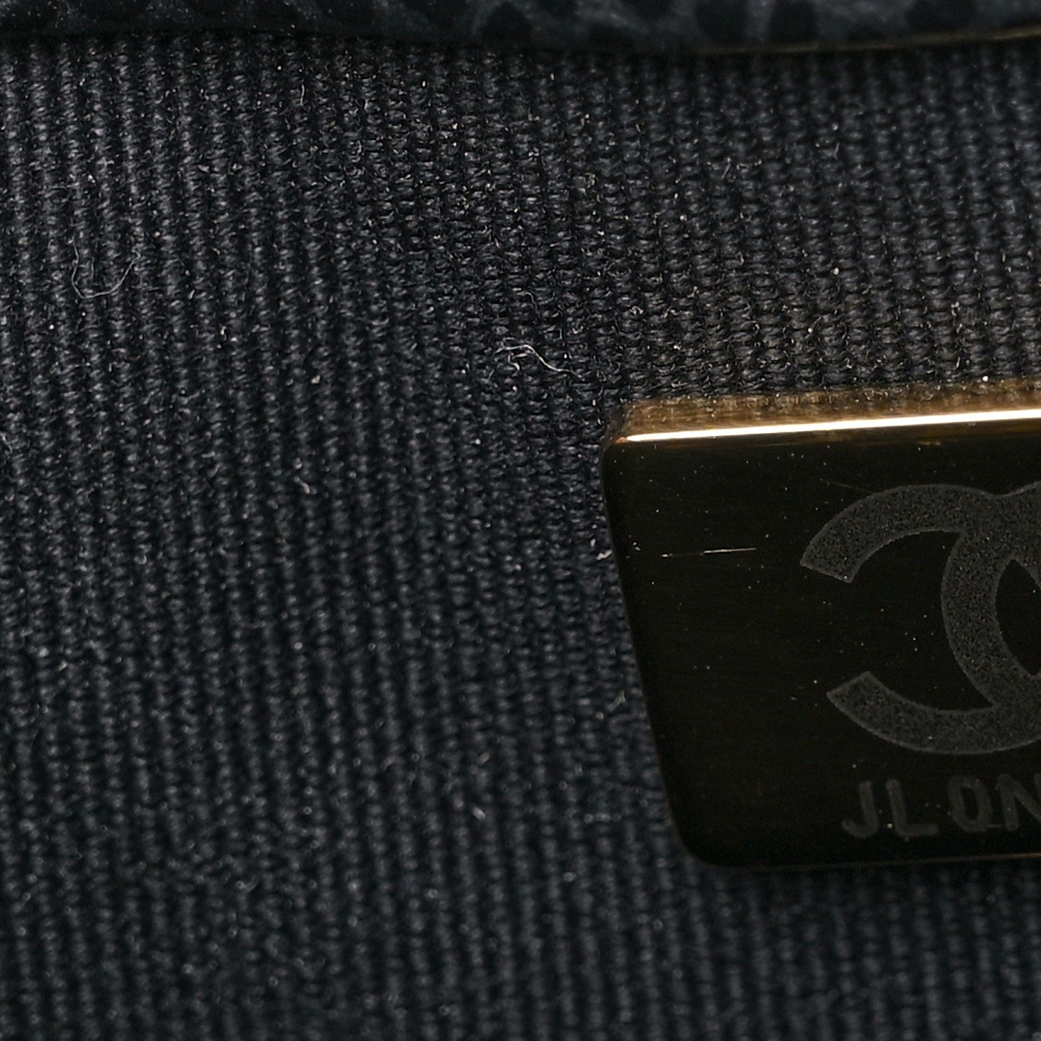 Chanel Caviar Quilted Mini Chain Flap Black 7 of 11