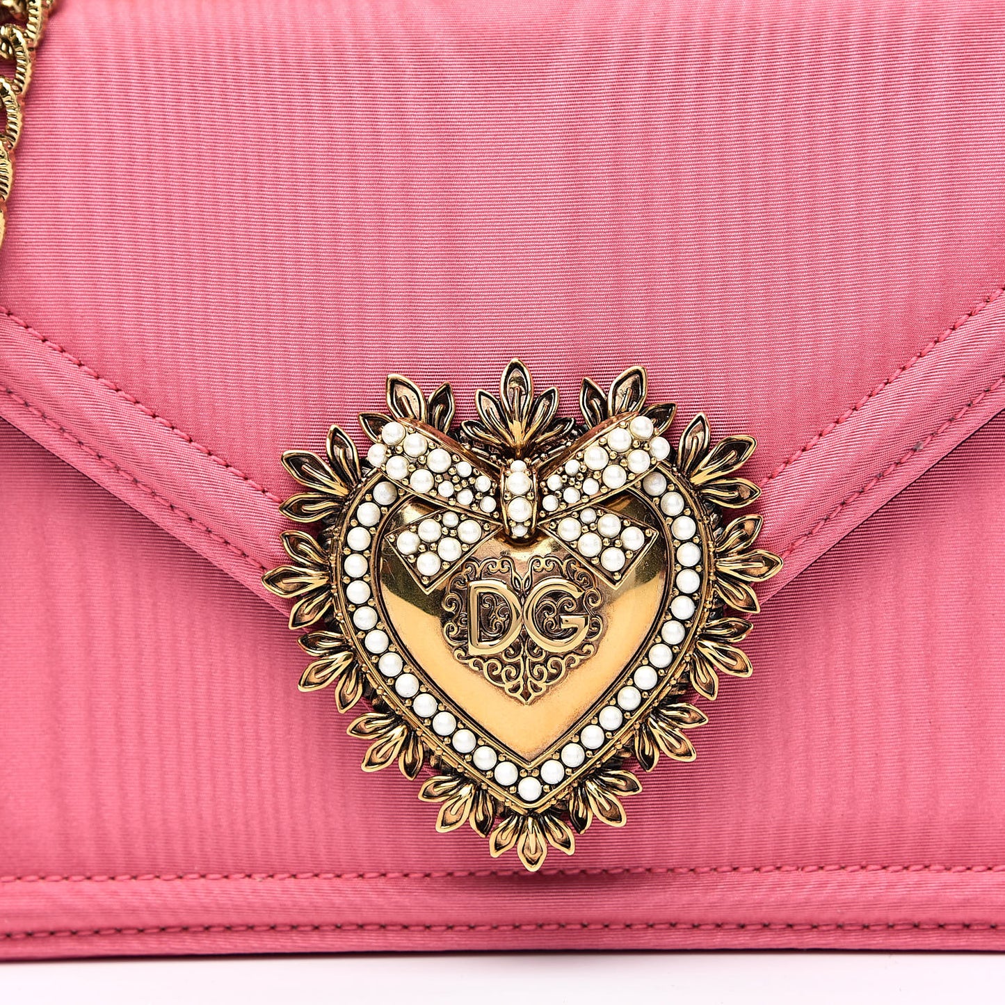 Silk Small Devotion Envelope Top Handle Bag Pink