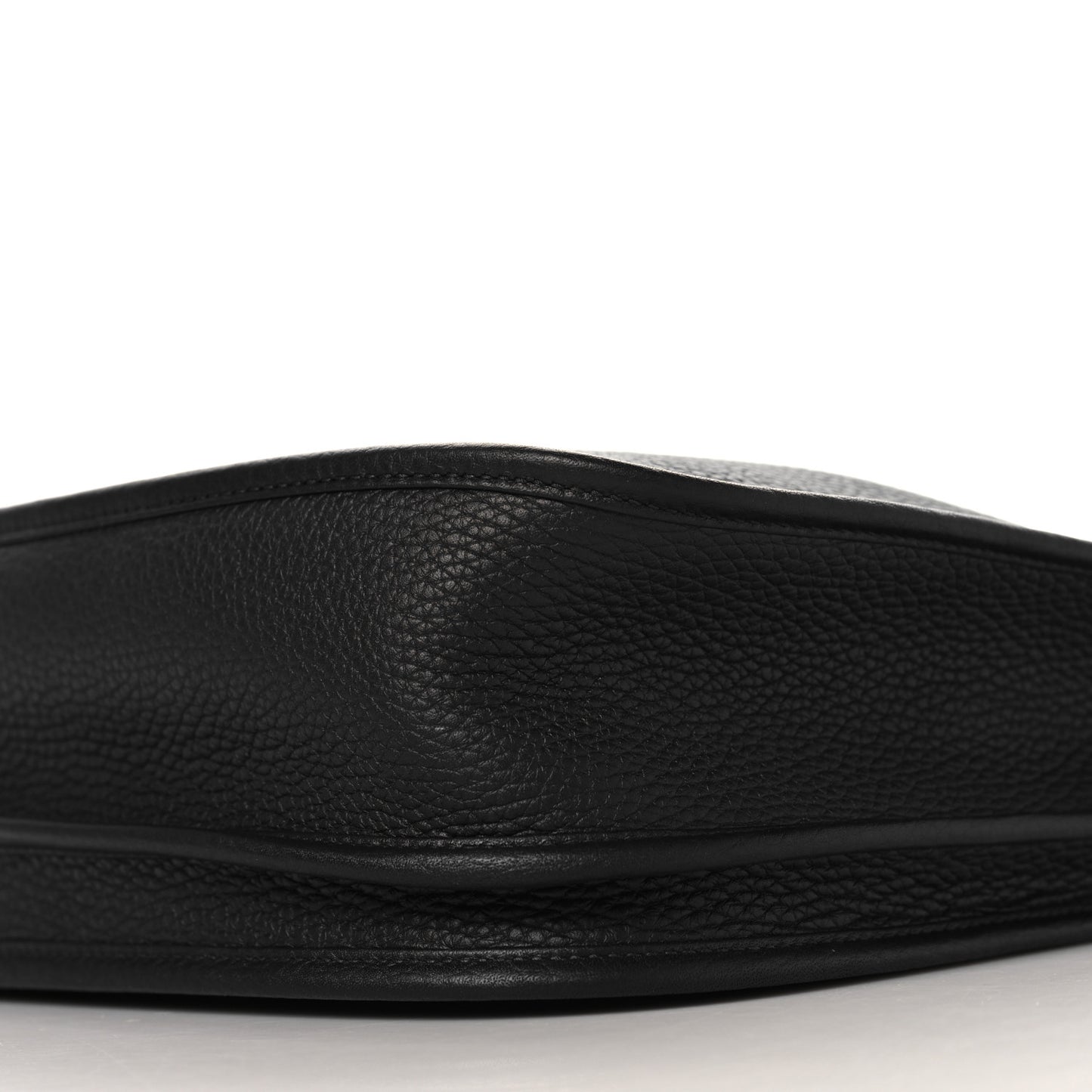 Taurillon Clemence Evelyne III PM Black