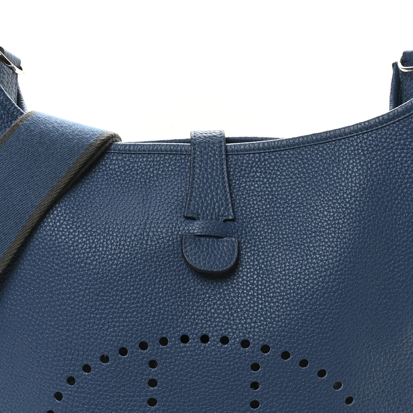 Taurillon Clemence Amazone Evelyne III GM Bleu de Galice