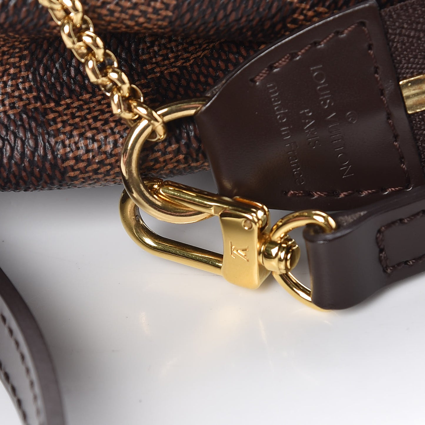 Damier Ebene Eva Clutch