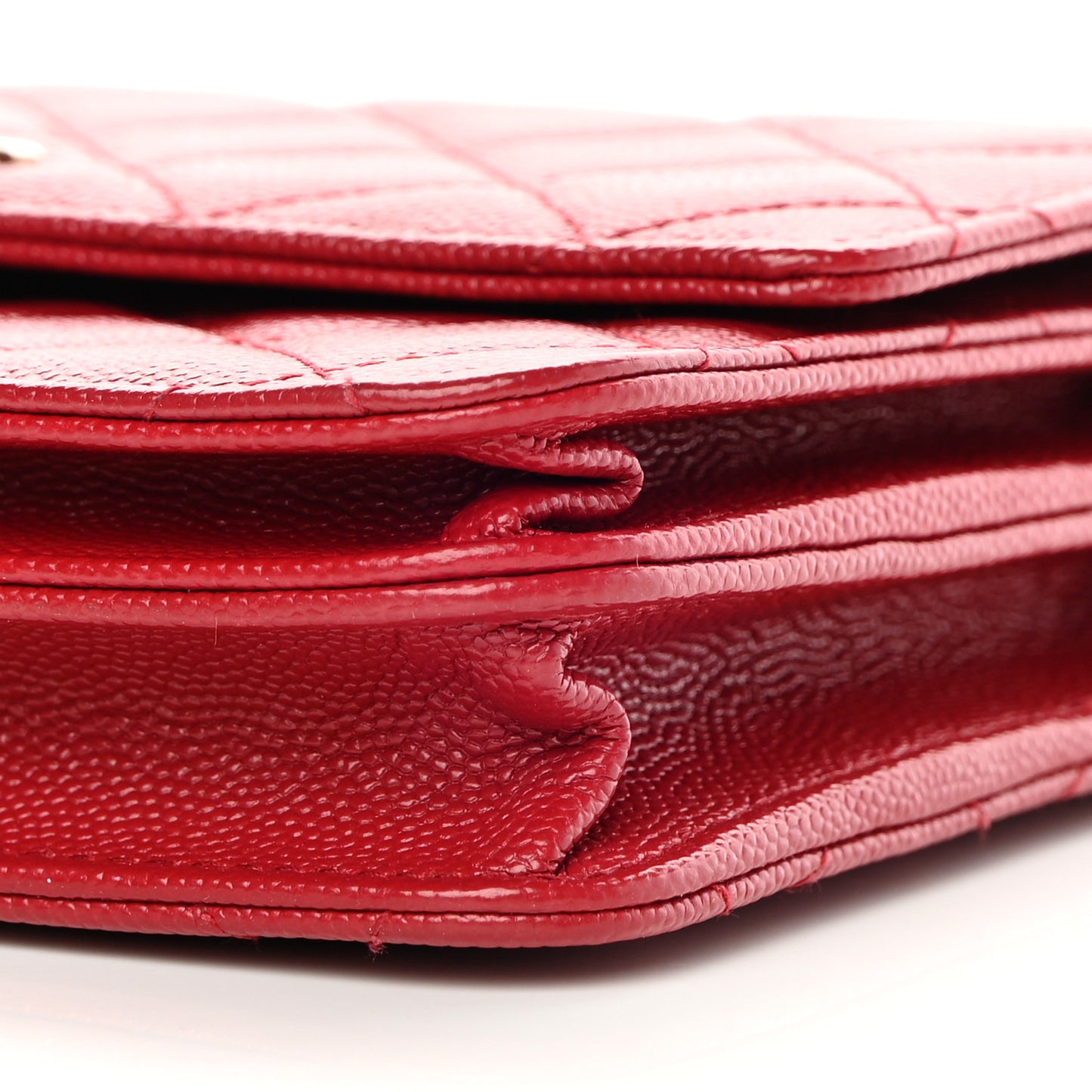 Caviar Quilted Square Wallet On Chain WOC Red