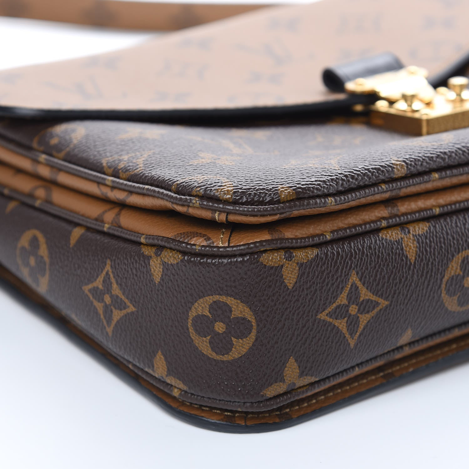 Louis Vuitton Reverse Monogram Pochette Metis 8 of 9
