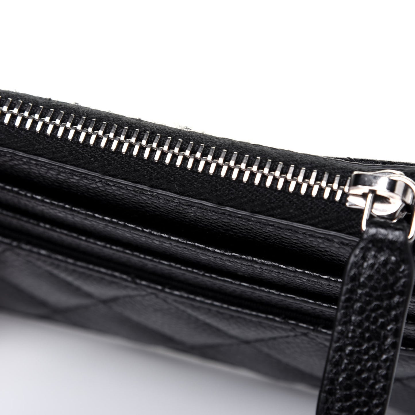 Caviar Quilted CC Zip Card Holder Black