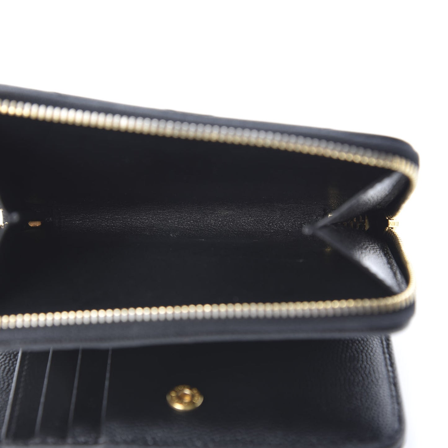 Grain De Poudre Matelasse Chevron Monogram Compact Zip Around Wallet Black