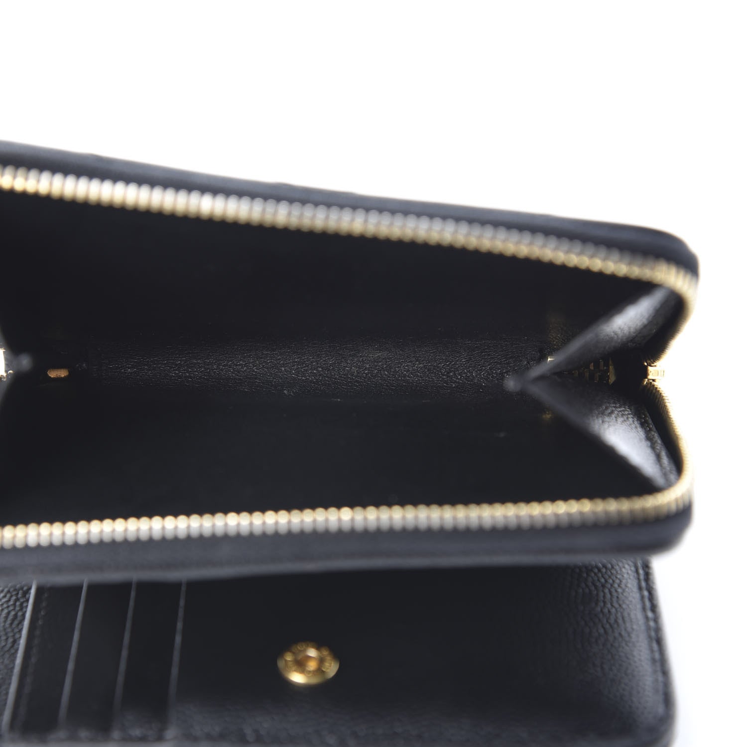 Saint Laurent Grain De Poudre Matelasse Chevron Monogram Compact Zip Around Wallet Black 6 of 10