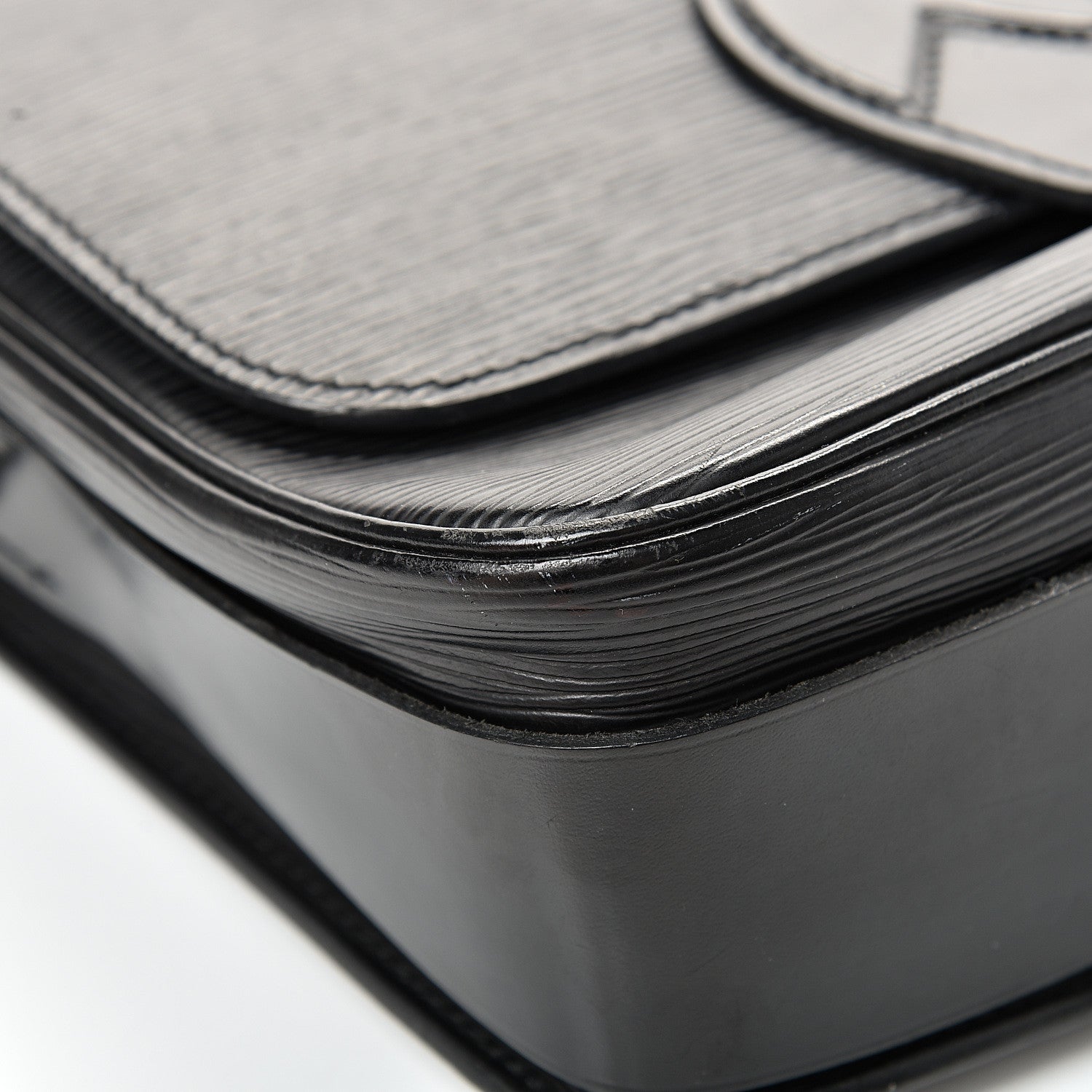 Louis Vuitton Epi Cartouchiere 22 Black 8 of 19