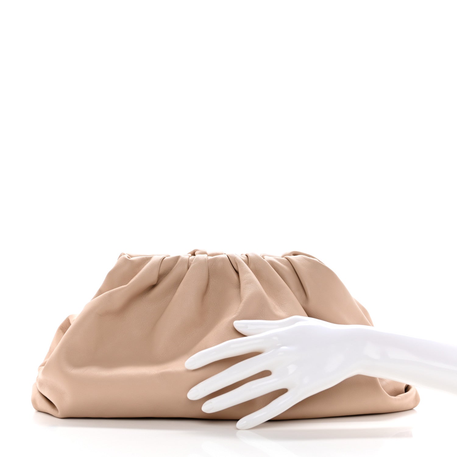 Bottega Veneta Smooth Butter Calf The Pouch Oversized Clutch Nude 2 of 8