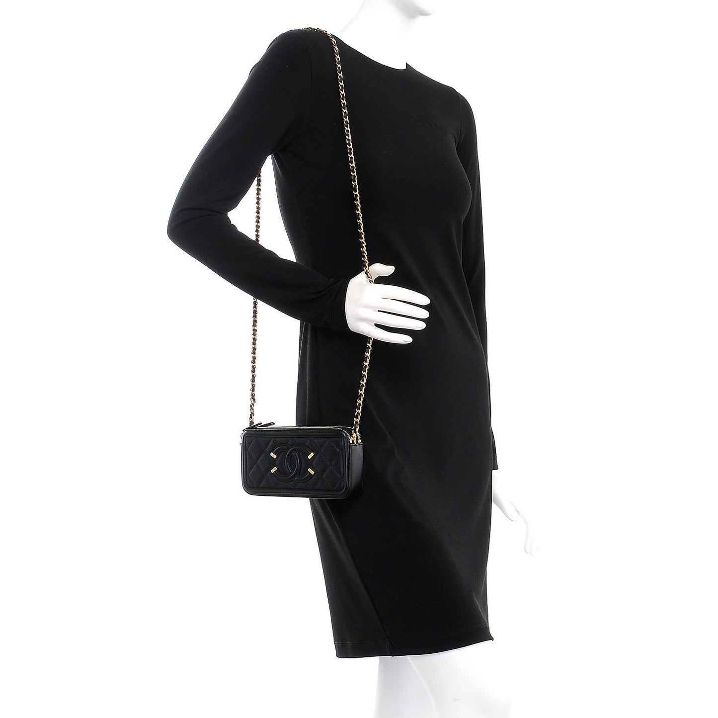 Caviar Quilted CC Filigree Clutch With Chain Black