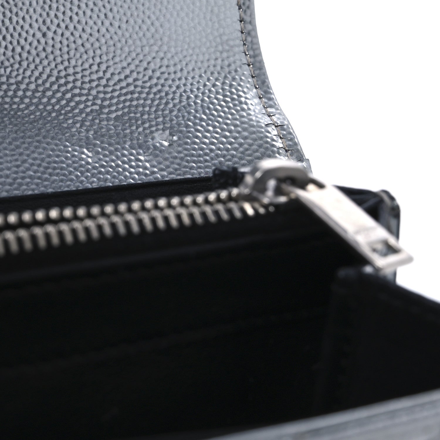 Saint Laurent Metallic Grain De Poudre Matelasse Chevron Monogram Flap Wallet Silver 12 of 16