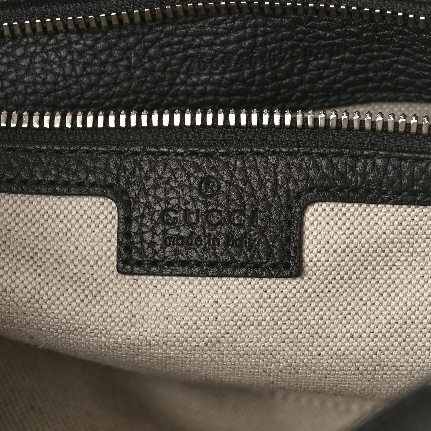 Gucci Piuma Calfskin Jumbo GG Embossed Medium Messenger Bag Black 6 of 10