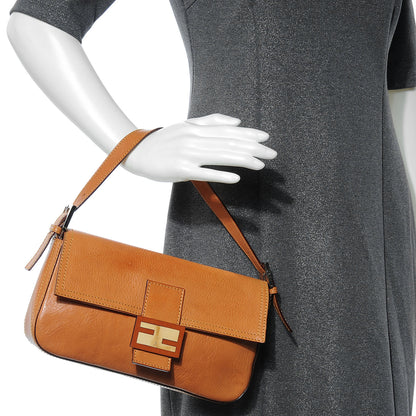 Fendi Leather Baguette Camel 2 of 7