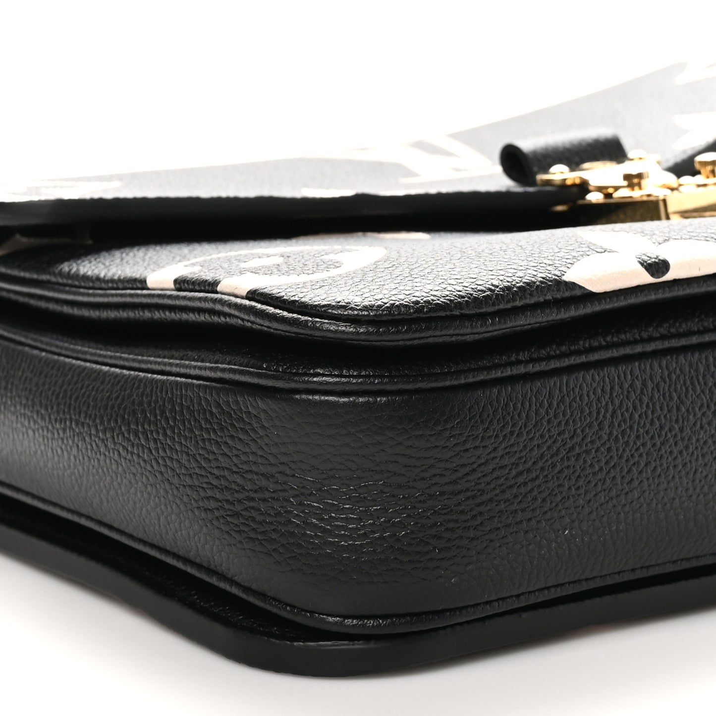 Empreinte Monogram Giant Pochette Metis Black Beige