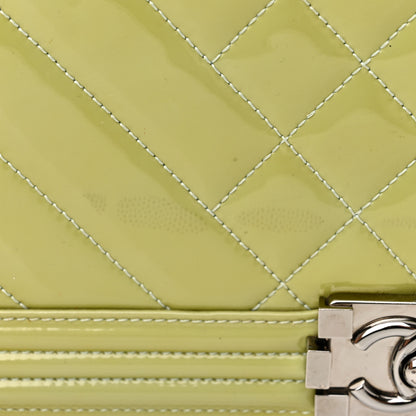 Chanel Patent Chevron Quilted New Medium Boy Flap Green 19 of 20