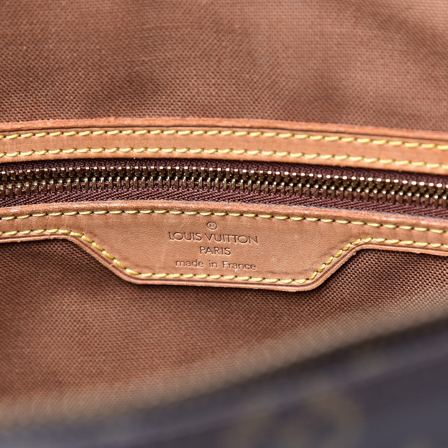 Louis Vuitton Monogram Cabas Mezzo 6 of 22