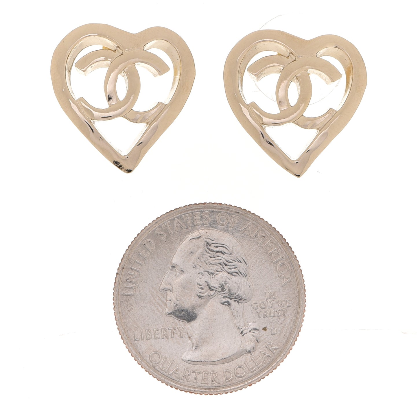 Metal CC Heart Coco In Love Earrings Gold