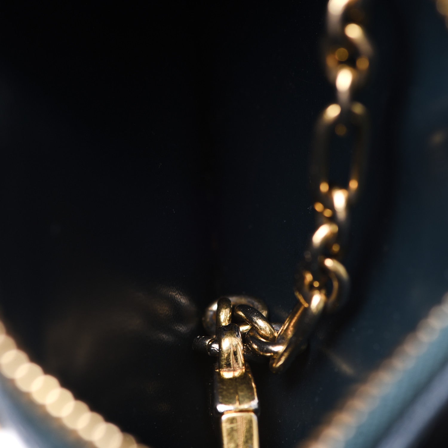 Louis Vuitton Vernis Key Pouch Blue Nuit 5 of 11