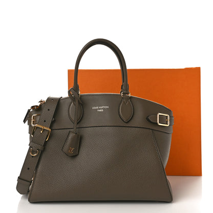 Louis Vuitton Taurillon Vendome MM Earth 9 of 9