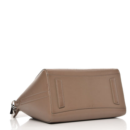 Givenchy Sugar Goatskin Medium Antigona Mastic 4 of 16