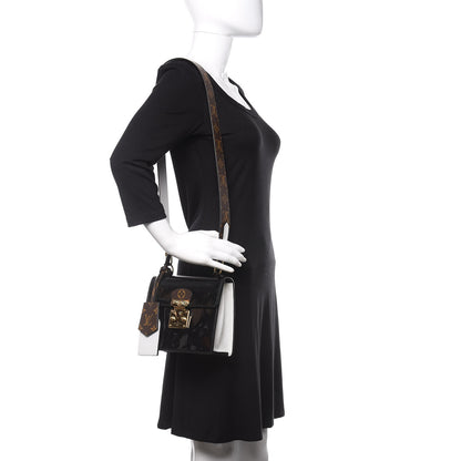 Louis Vuitton Vernis Epi Monogram Spring Street Black 2 of 9