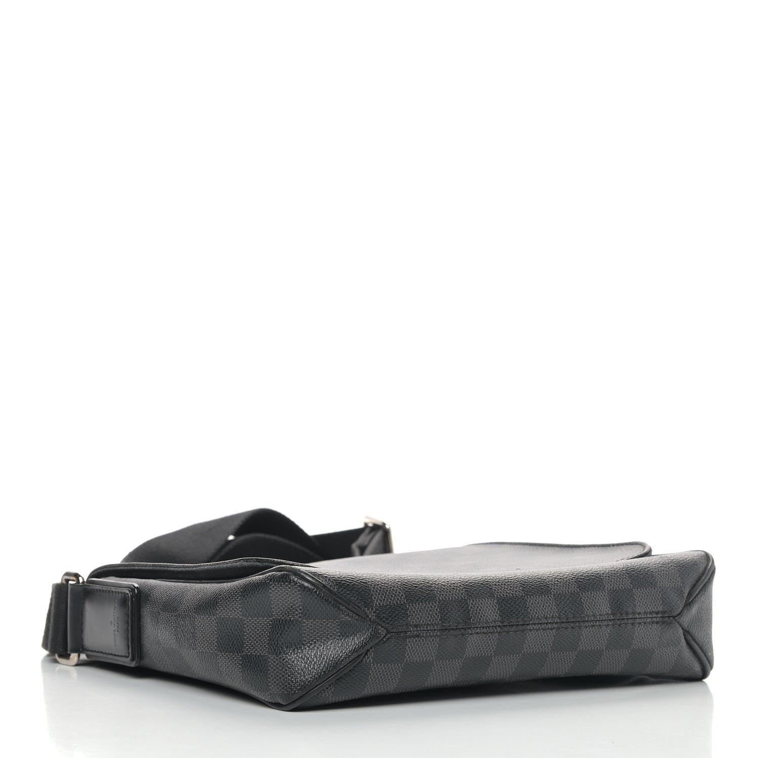 Louis Vuitton Damier Graphite District PM 4 of 13
