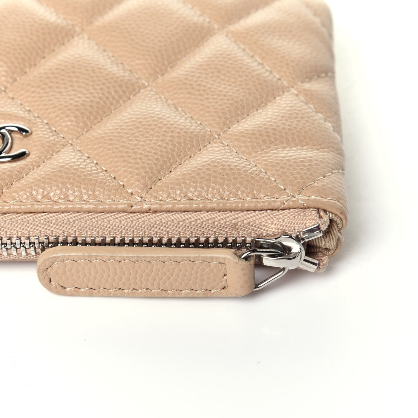 Caviar Quilted Small Cosmetic Case Beige