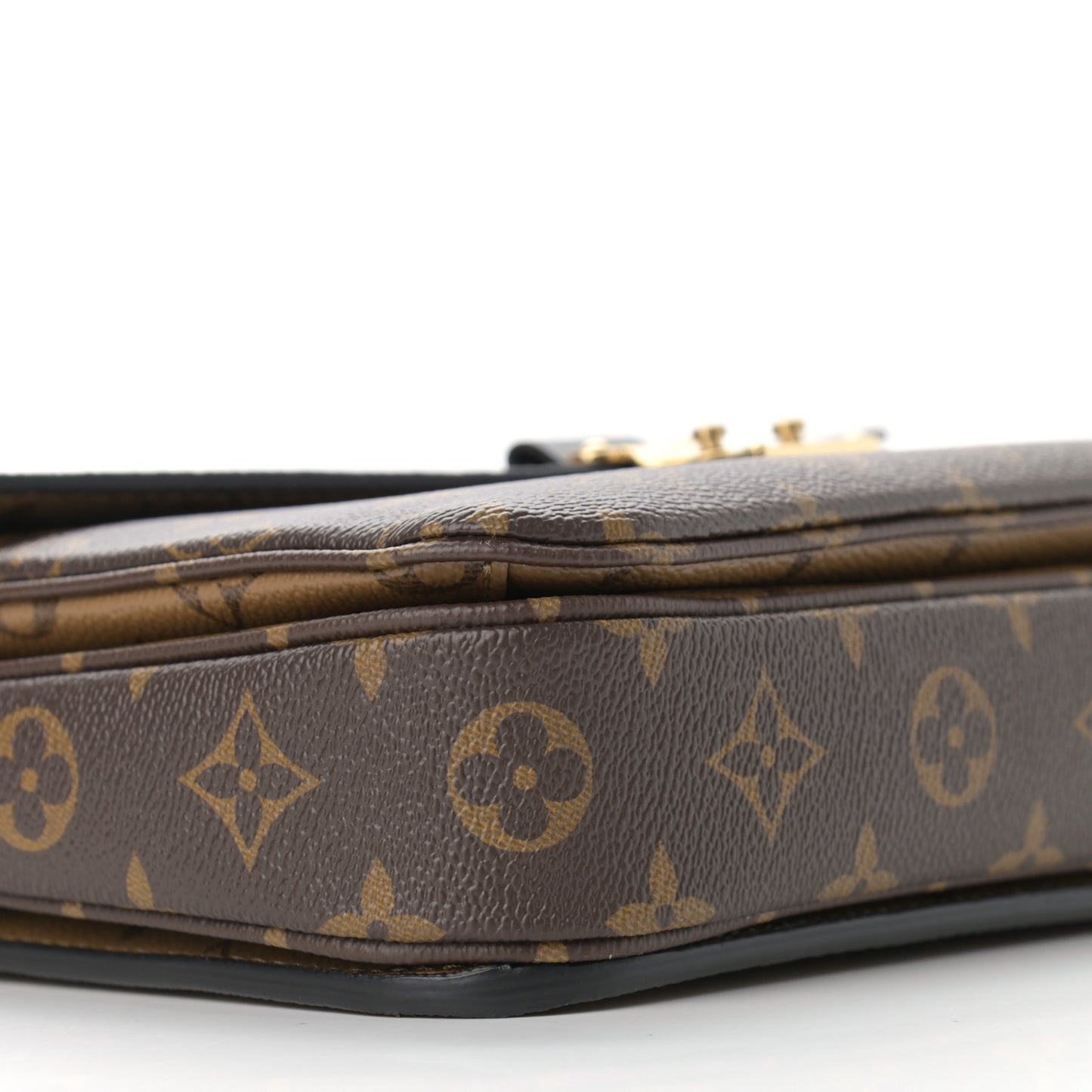 Reverse Monogram Pochette Metis