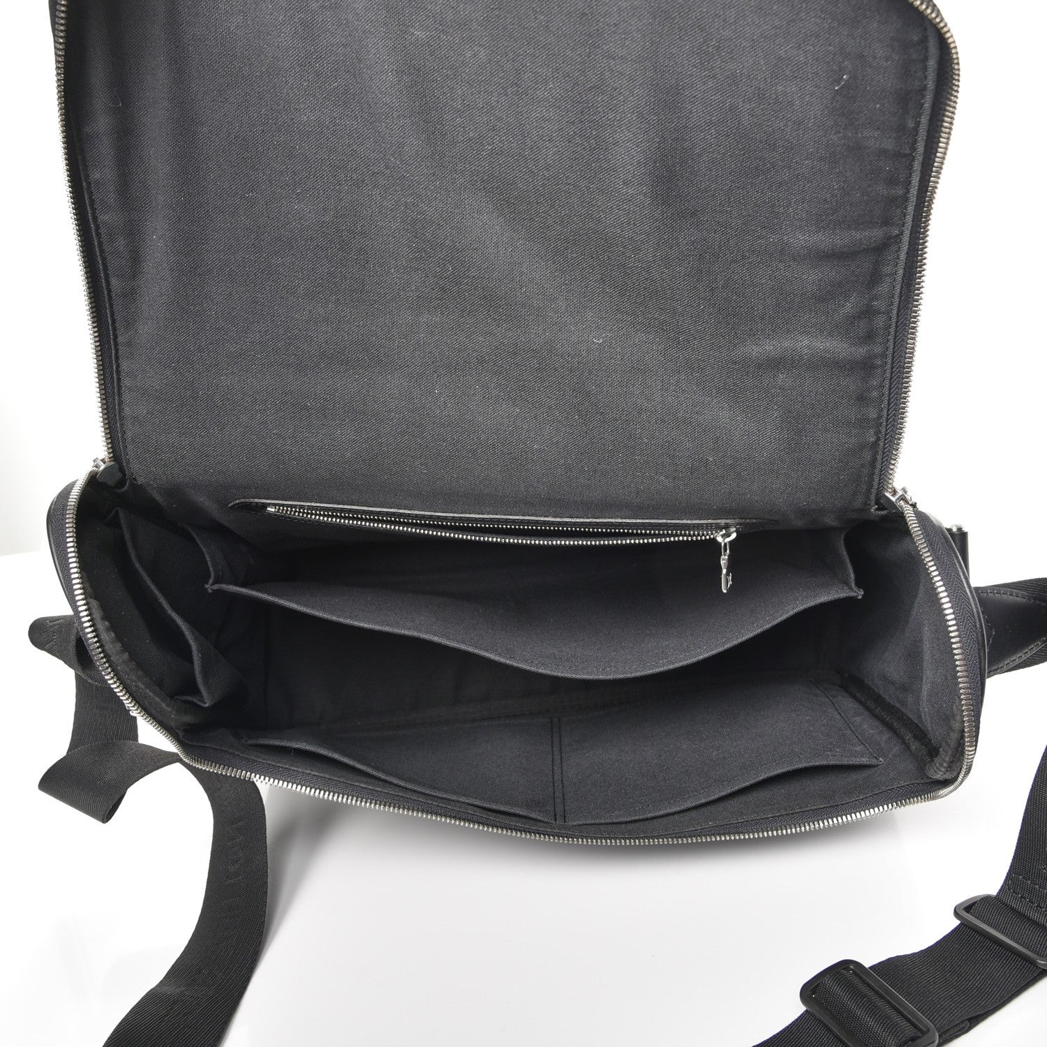 Louis Vuitton Taiga Taimyr Messenger Bag Ardoise 5 of 14