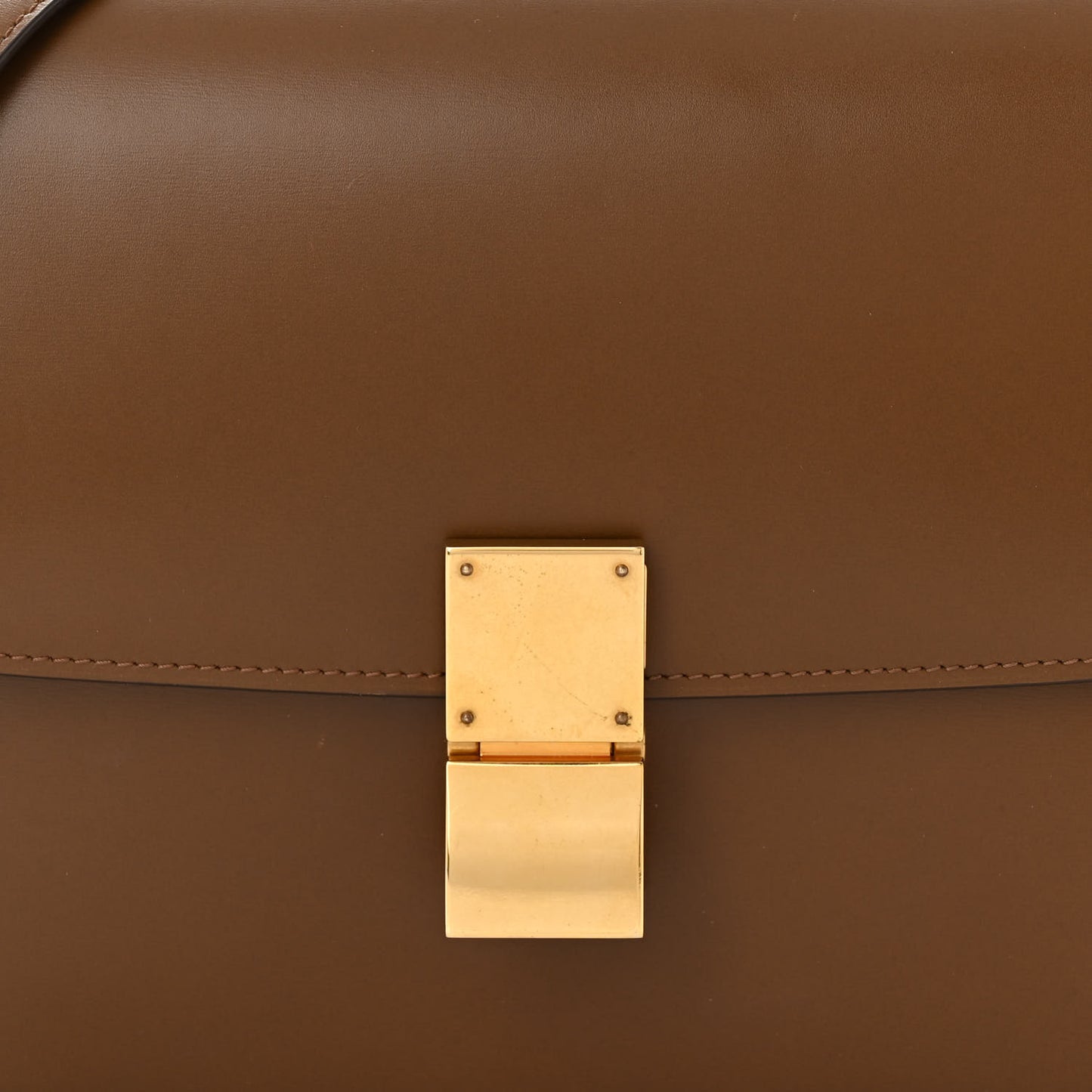 Box Calfskin Medium Classic Box Flap Bag Camel